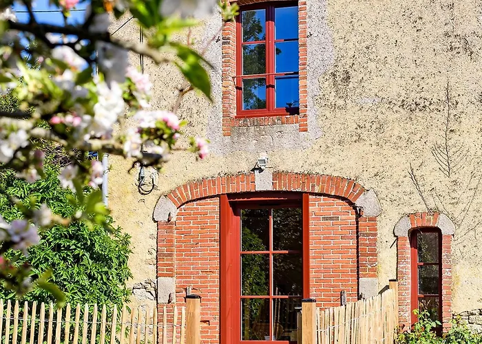 Maison Rénovée à Mortagne-sur-sèvre Avec Terrasse Et Wifi - Fr-1-426-599 Hébergement de vacances Mortagne-sur-Sevre